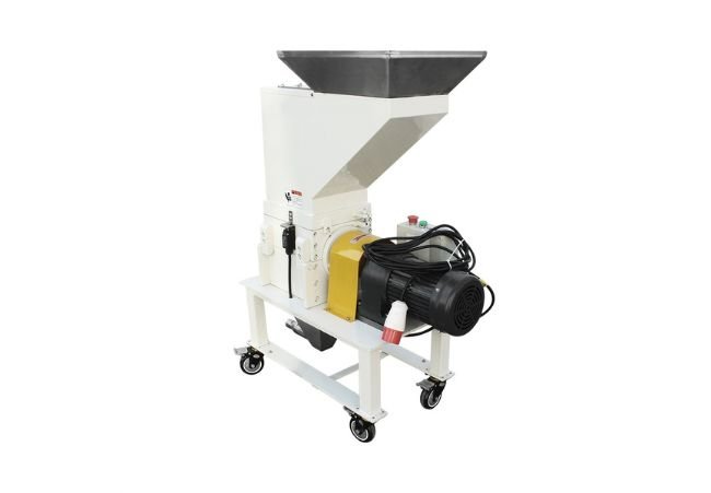 Low-Speed Plastic Granulator