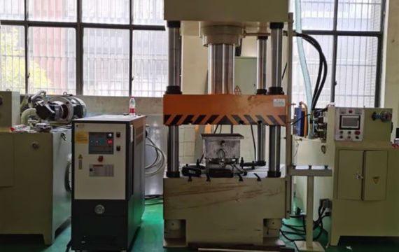 Mold Temperature Controller in Fiberglass Protective Panel Molding